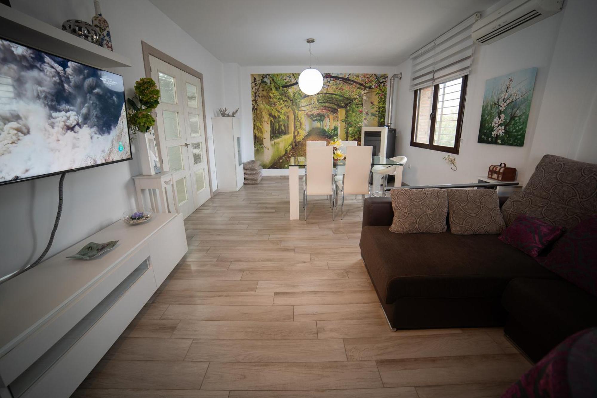 Casa El Nacimiento Villa กวาดิกซ์ ภายนอก รูปภาพ