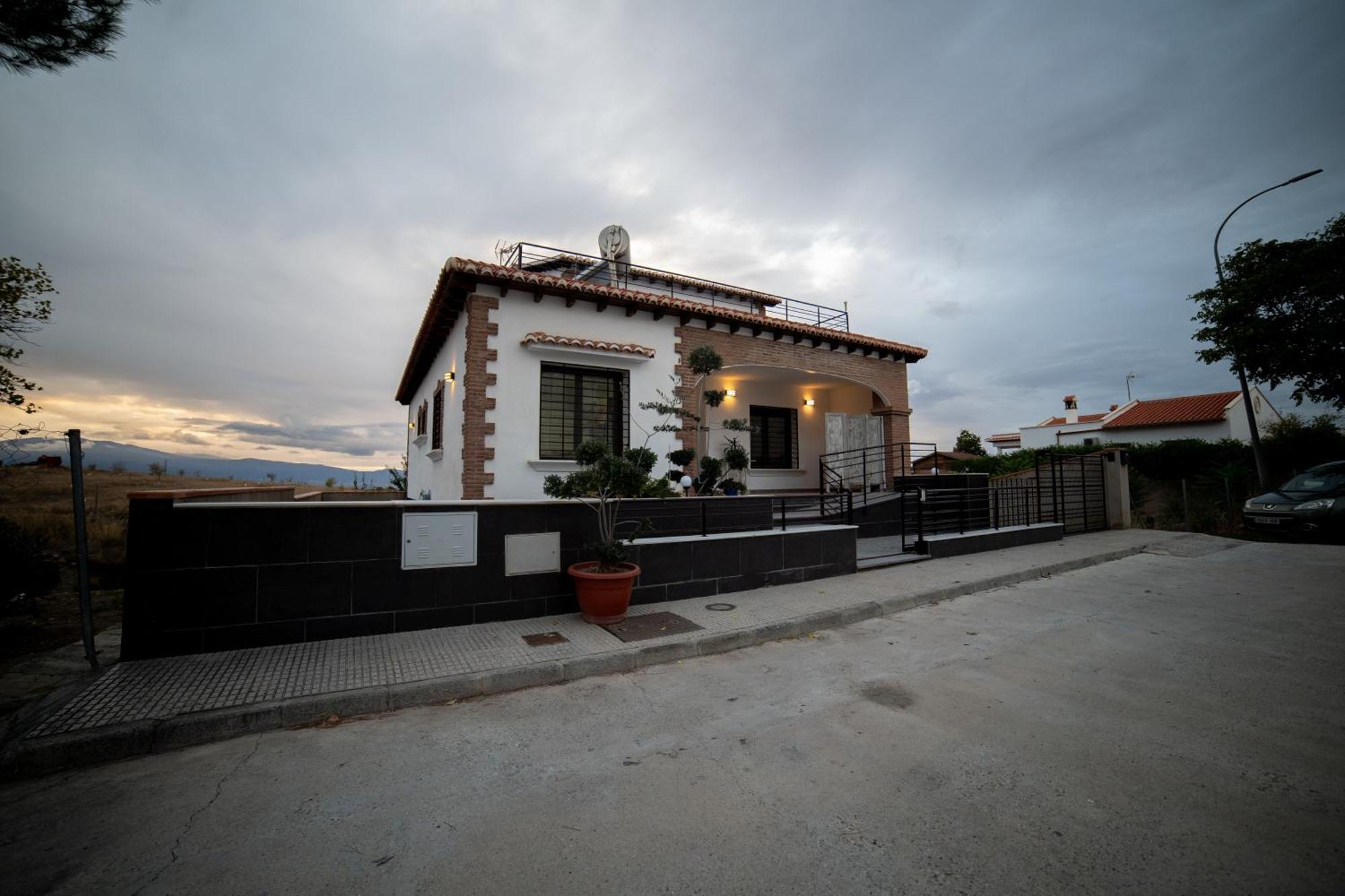Casa El Nacimiento Villa กวาดิกซ์ ภายนอก รูปภาพ